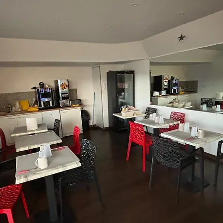 Paris Valence Hotel *