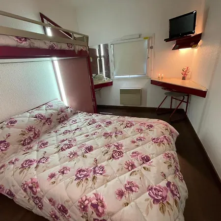 Paris Valence Hotel