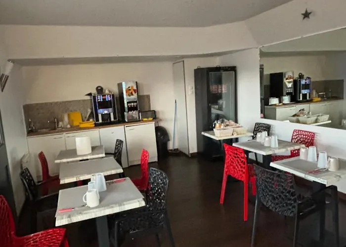 Paris Valence Hotel *
